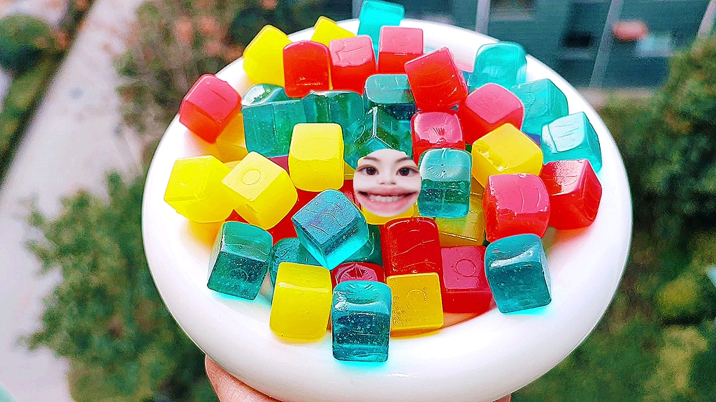 糖果试吃,方块薄荷糖,清凉爽口,童年的味道