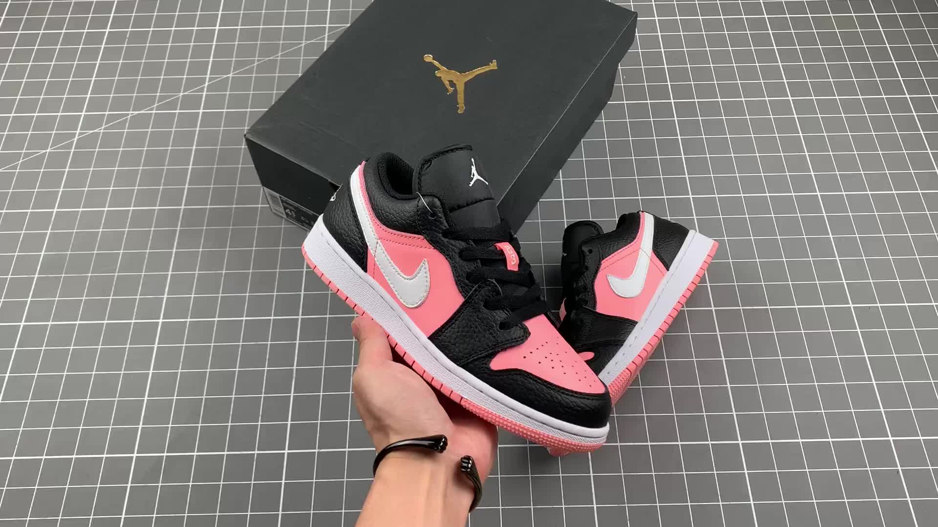 airjordan1low樱花粉aj1乔1低帮休闲板鞋同步官配色pswg