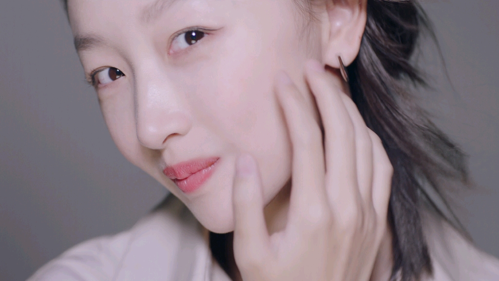 周冬雨 oppo reno5 人像焕彩视频 在我眼里你会发光 15秒广告