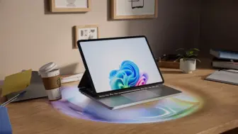 Download Video: 【动态视觉鉴赏】Microsoft Surface Laptop Studio 2 微软笔记本电脑商业动画，数码产品笔记本C4D三维创意动画，笔记本电脑3d动画