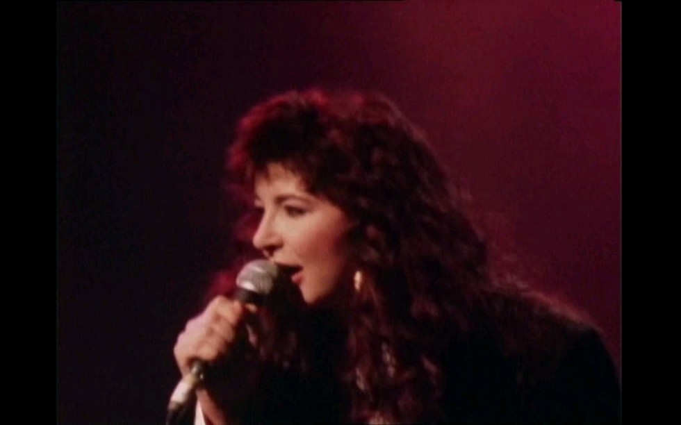 [图]【唯一Live现场】【摇滚改编版】【Kate Bush】Running Up That Hill(A Deal With God)