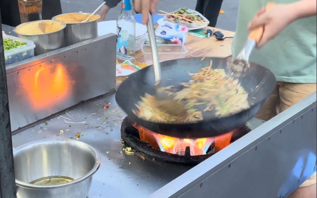 [图]没有十年功夫炒不出这么好吃的炒饭