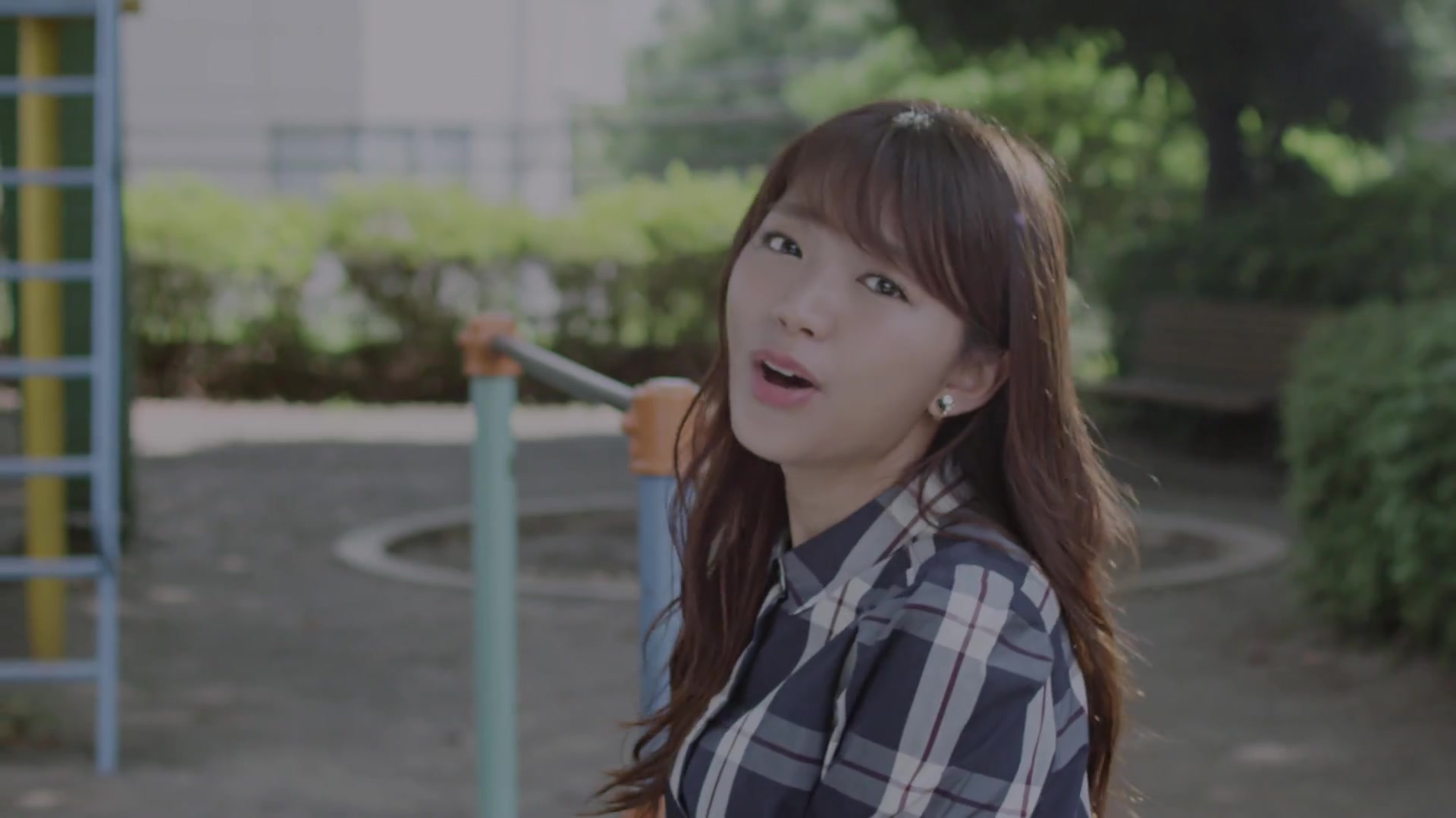 三森铃子第8张单曲《爱的你》spot