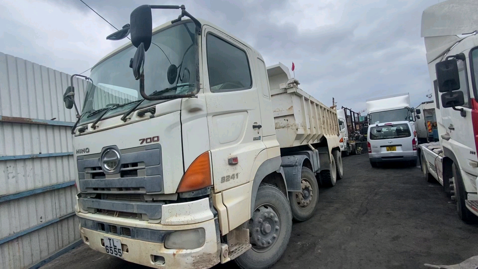 日野700 fy自卸车_哔哩哔哩_bilibili