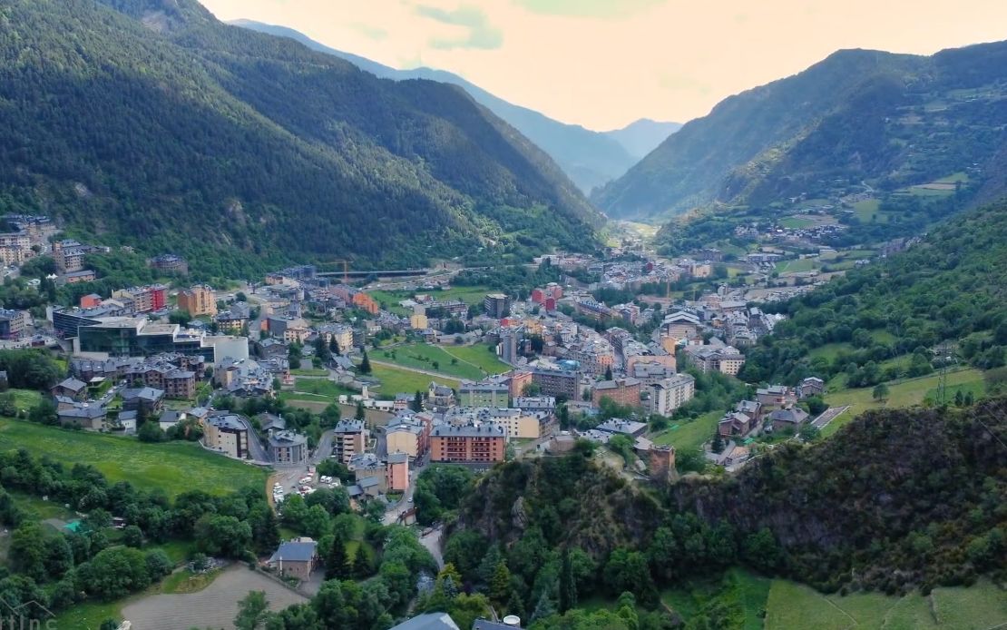 【超清安道尔】第一视角 安道尔 比利牛斯山脉中部的一个微型国家