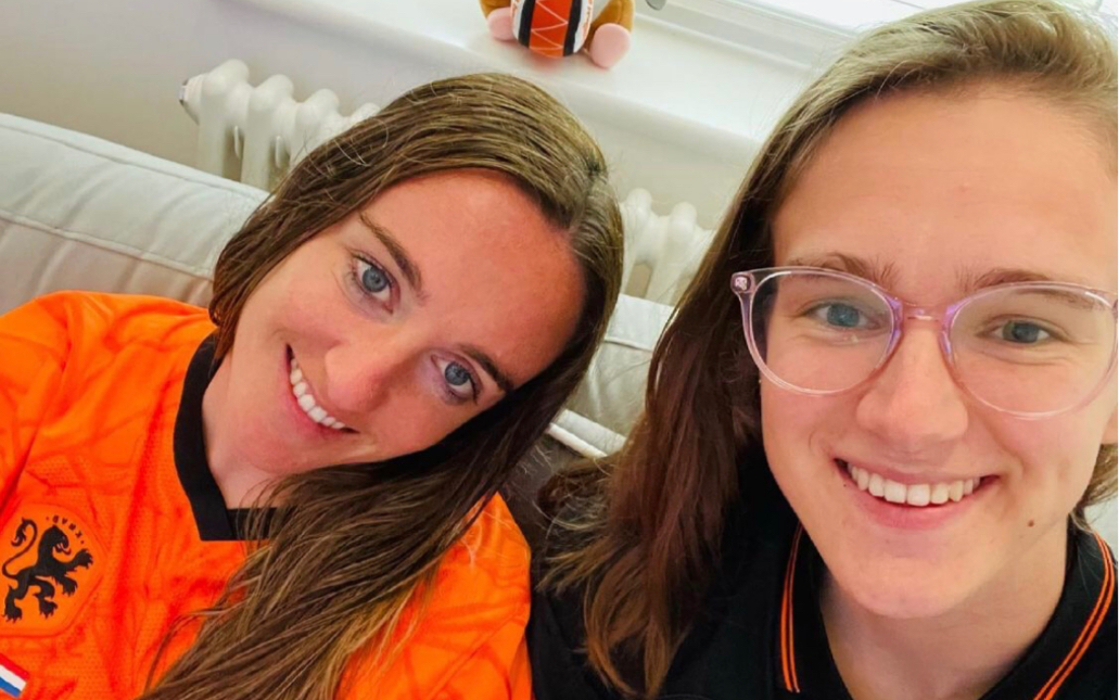 who puts the move on who?