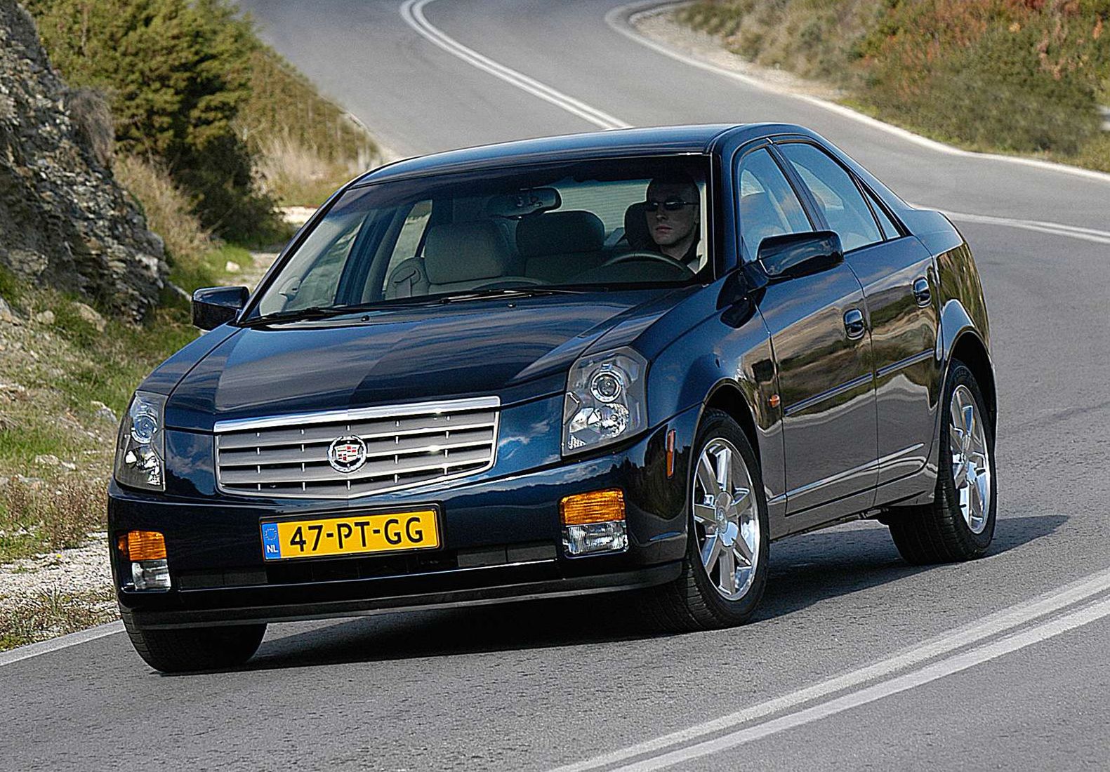 第一代就大获成功,那时的凯迪拉克cts名气不比宝马差