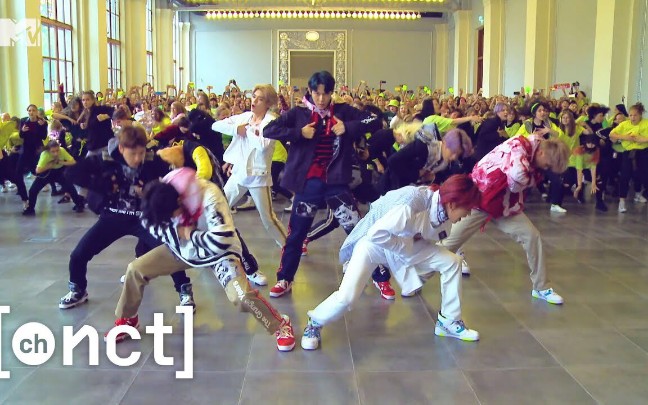 [图]190702NCT127和俄罗斯粉丝一起跳Superhuman regular touch cherrybomb