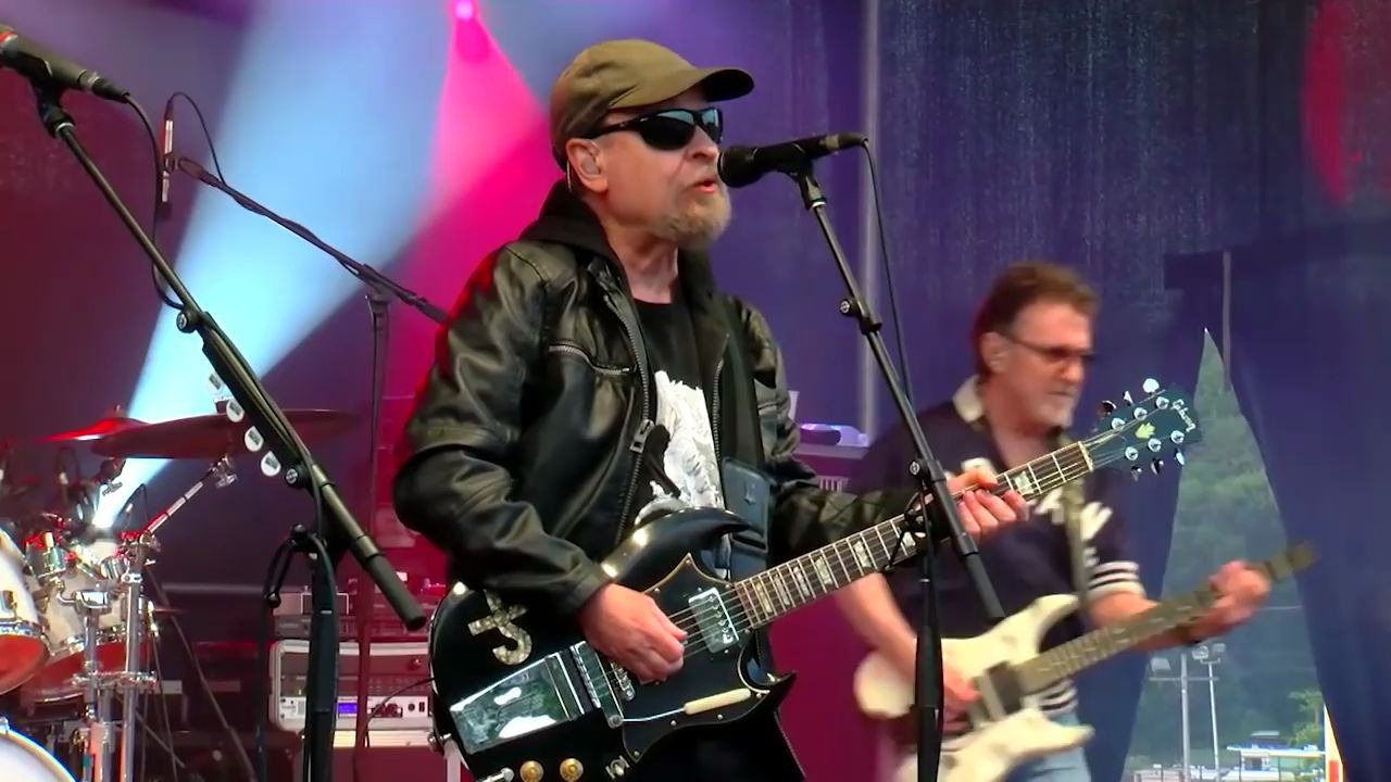 美国硬摇滚重金属occultrock前卫摇滚迷幻摇滚酸性摇滚blueoystercult