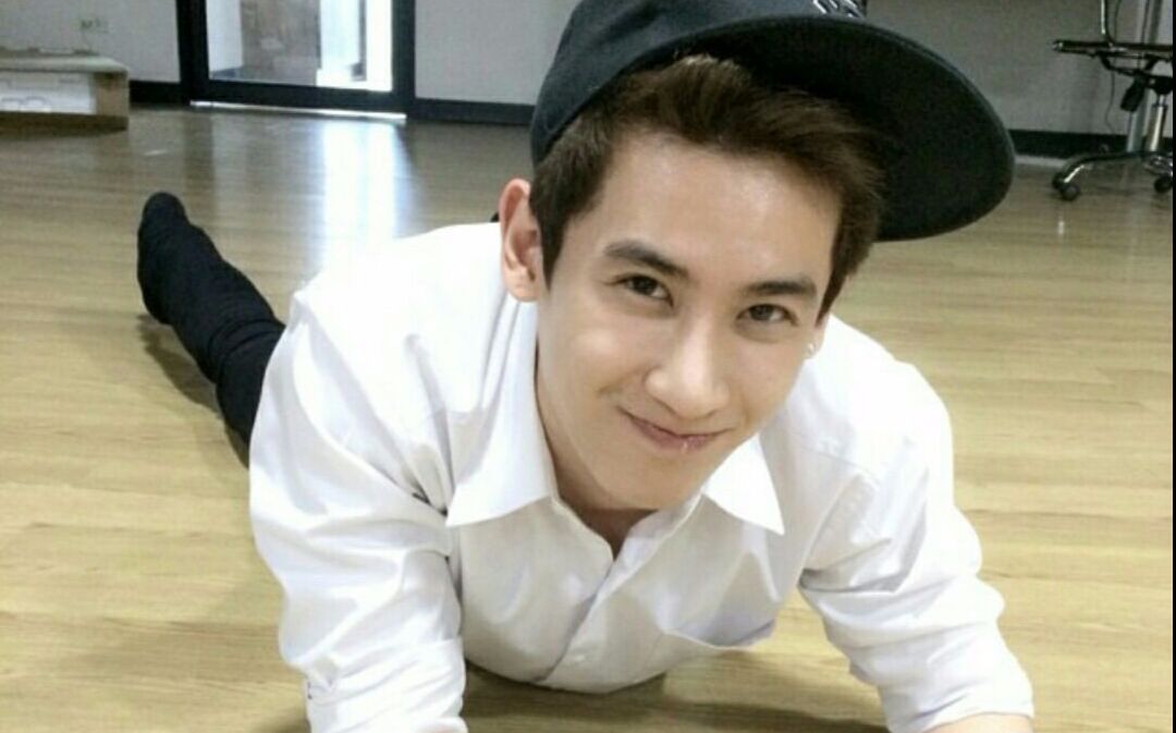 【一年生】泰国颜高有才全能演员oaujun小哥哥那些年翻跳过的舞蹈