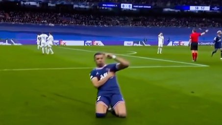 姆巴佩滑跪蛮帅