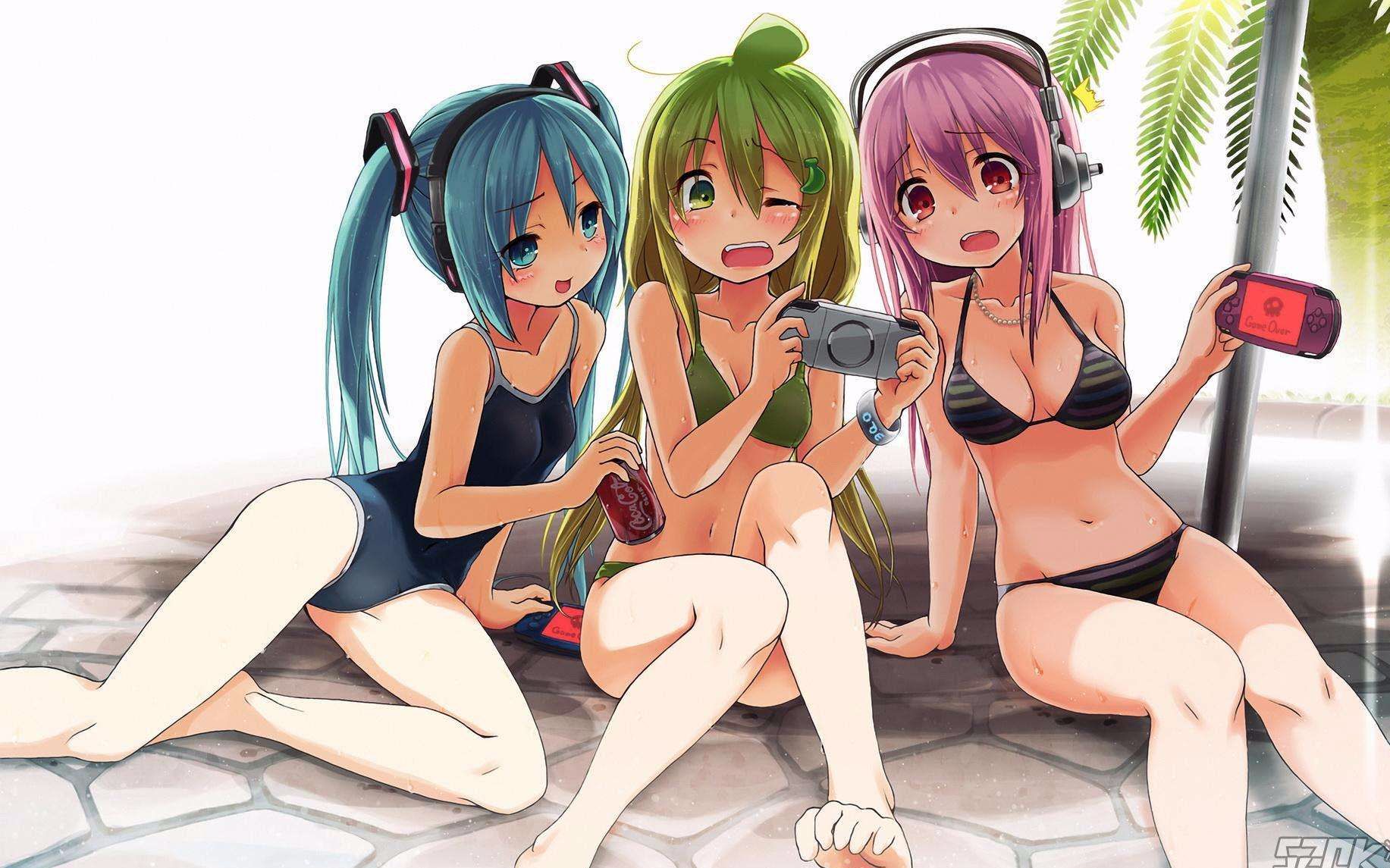 浮蚴《初音未来ft》第135期 全泳装特辑_哔哩哔哩_bilibili