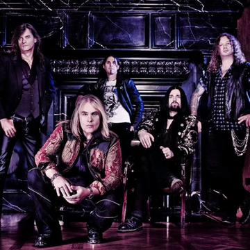 helloween(万圣节乐队)是德国重金属乐团,1984年于北德国汉堡成立.