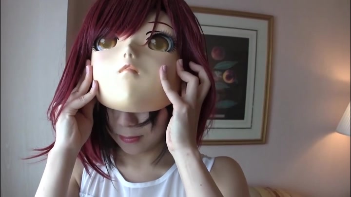 新kig视频83(真正的甜美的妹子,kigurumi头壳 紧身衣,美女面具易容)