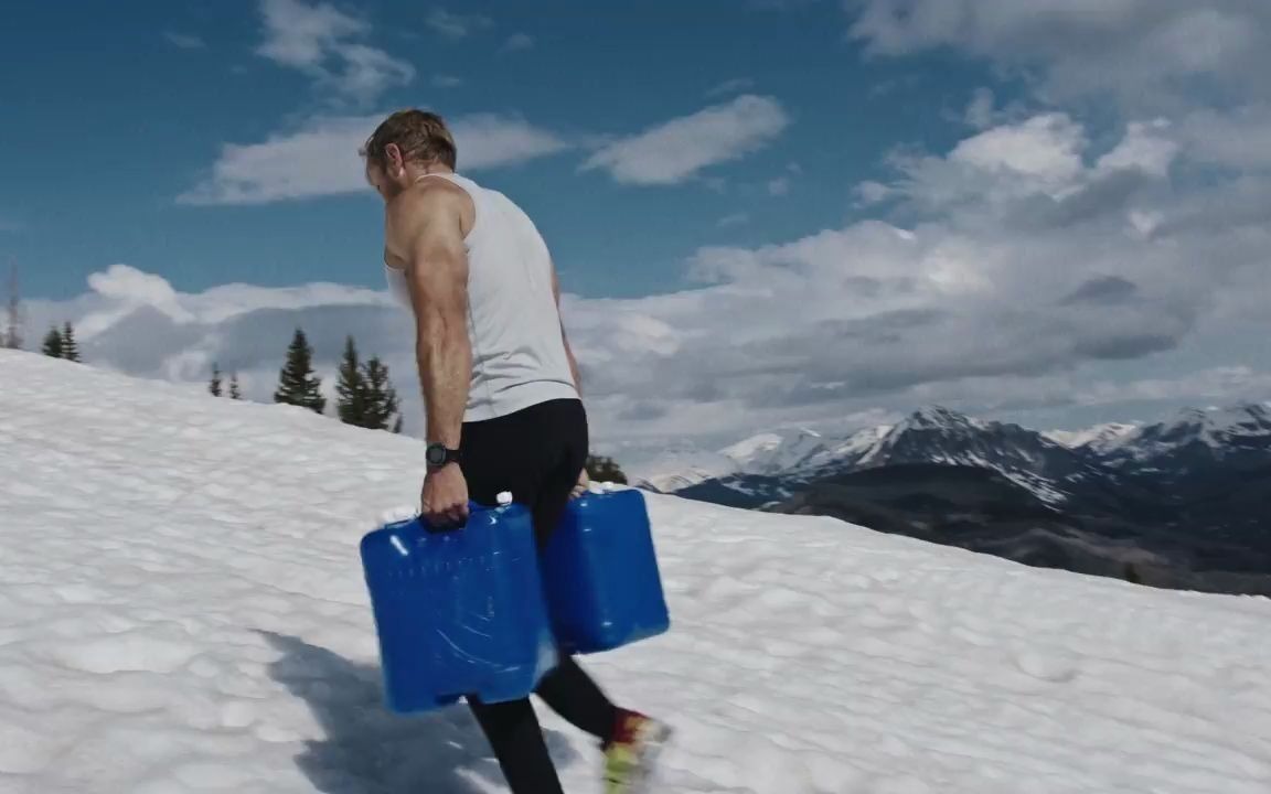 提140磅重物上山,没错又是ryan hall