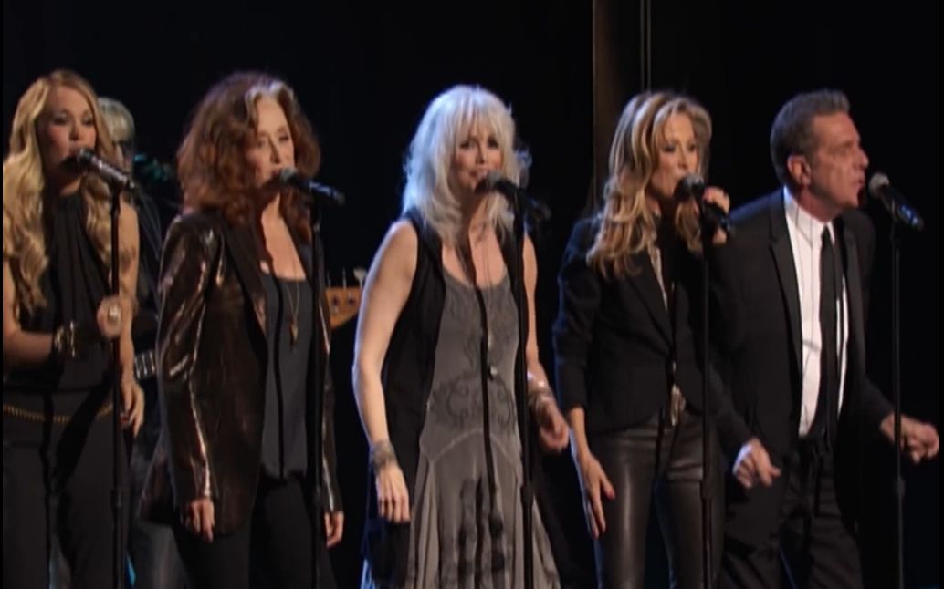 [图]【It's So Easy/群星致敬Linda】Stevie Nicks, Carrie Underwood and friends 2014