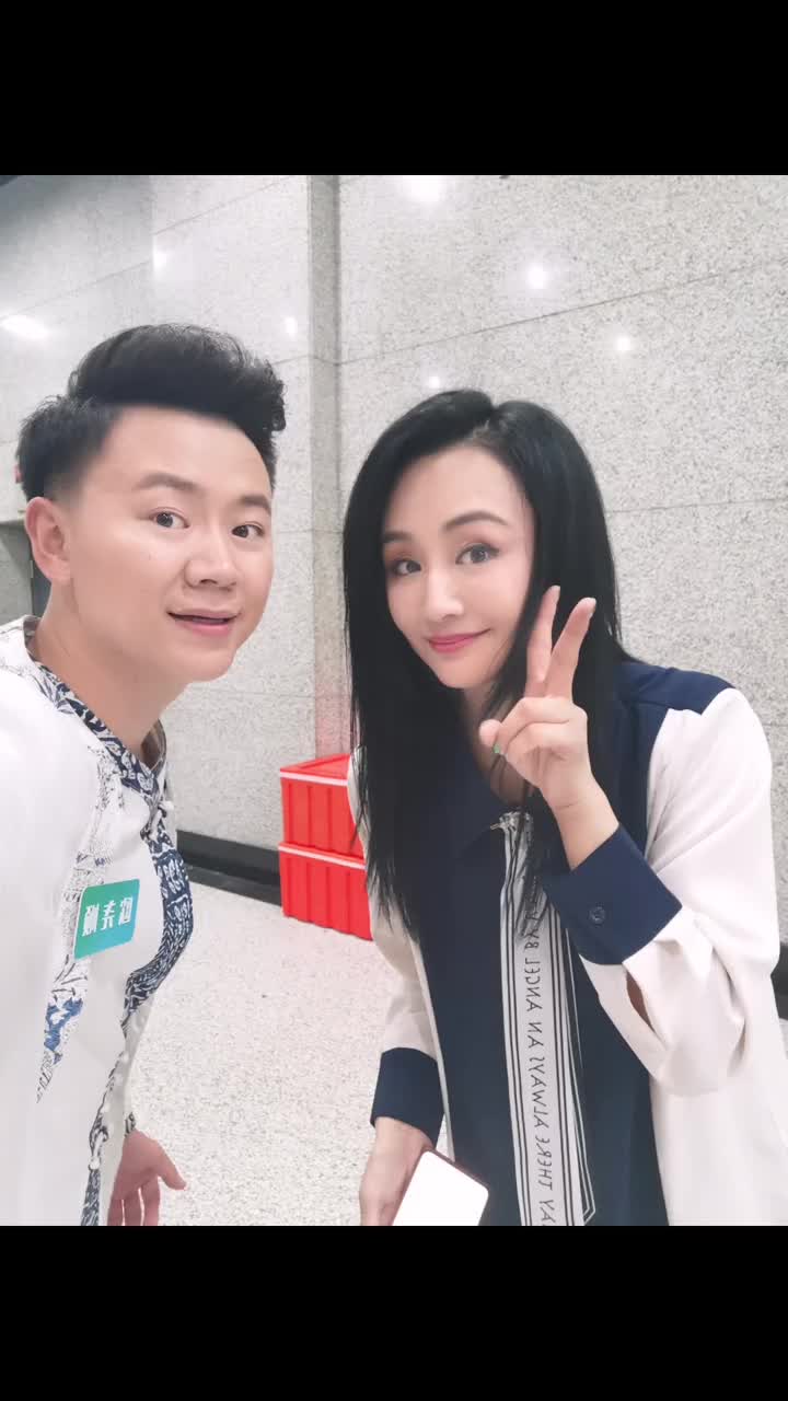 曹颖25号中午12点珠宝专场方琼月亮姐姐蒋小涵姐姐们辛苦了早