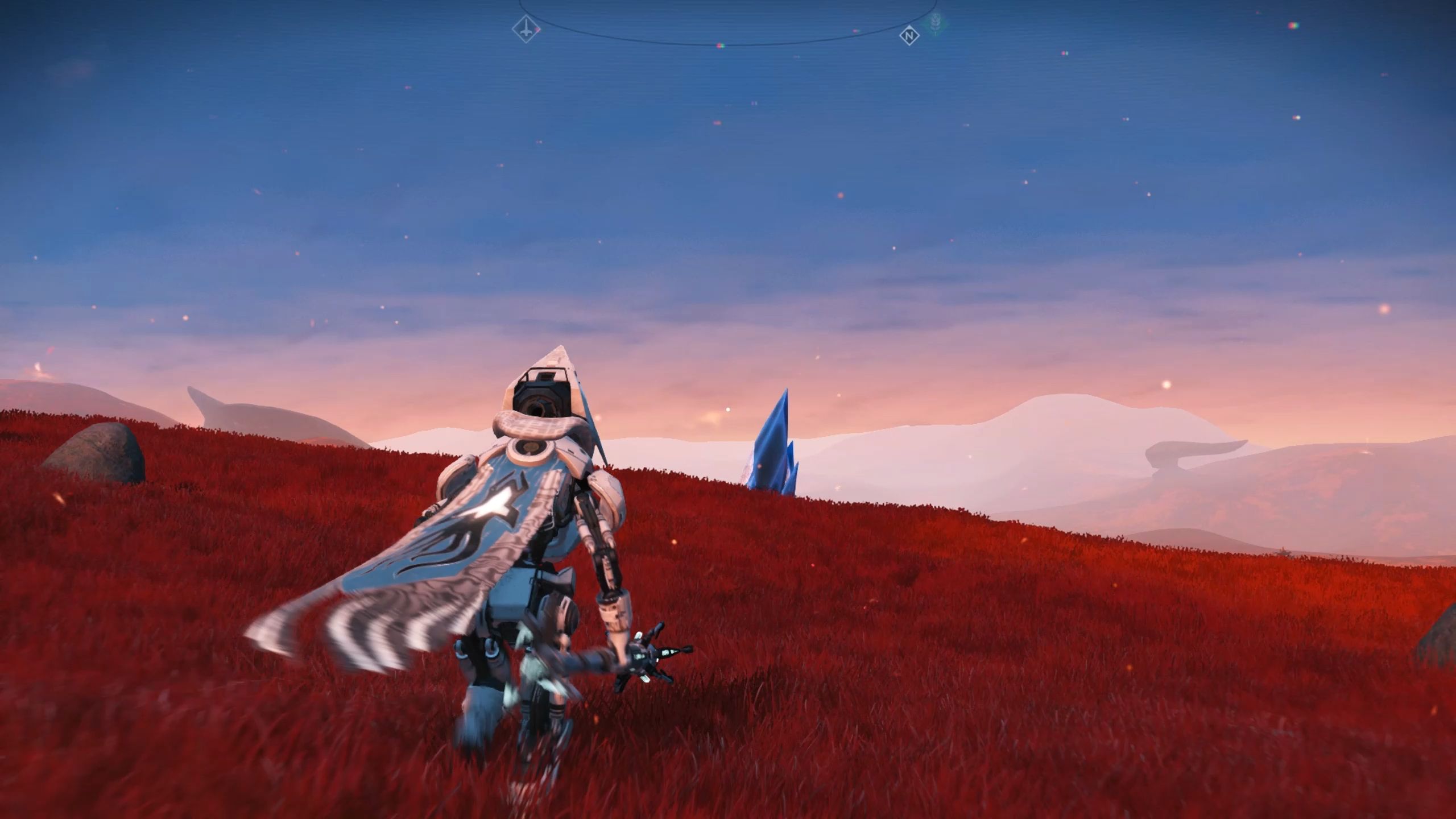 无人深空5.0更新后的红草地阴天田野漫步