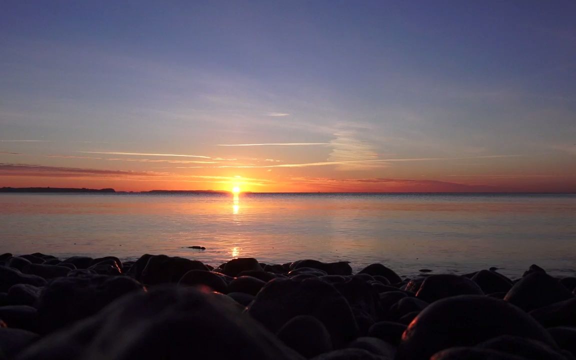 唯美旭日东升辽阔海洋海水涟漪海上日出日落恬静大海实拍视频 led背景