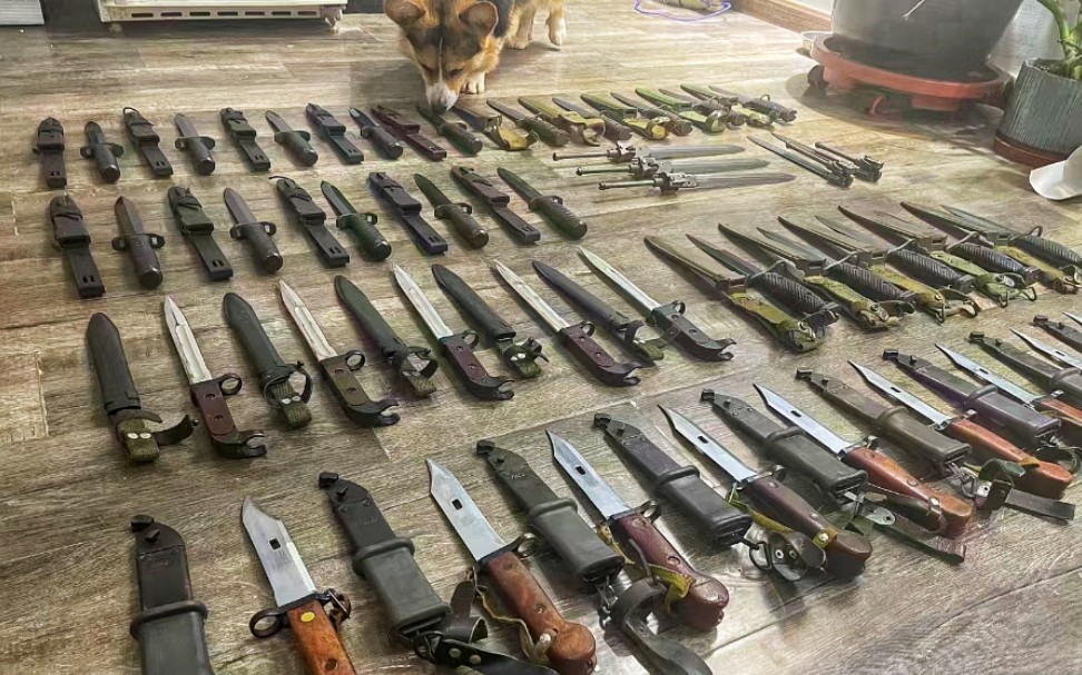 多用途军刀的开山之作这把前苏联akm刺刀给人留下的无穷的回味