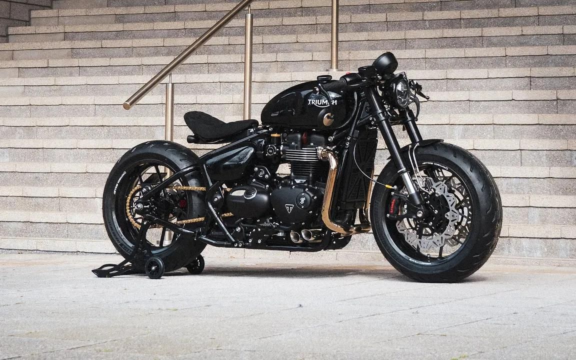 [图]凯旋BOBBER改装案例3-Triumph Bobber!