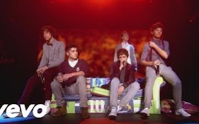 [图]One Direction的More Than This超清官方VEVO现场(Up All Night- The Liv