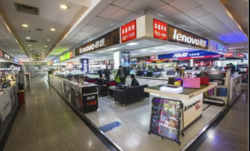 这个2799的配置电脑城最起码卖你4000