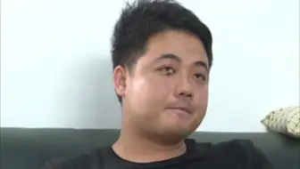 男子花20万娶回性感娇妻，谁料洞房前夜发现妻子的秘密，老实丈夫瞬间崩溃了