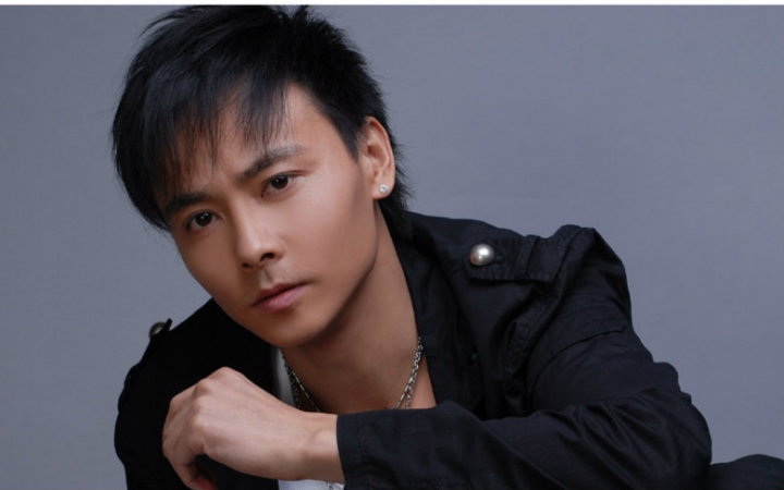 20120525年代秀-张晋cut 删减武术表演(镜头少也要猝不及防秀你一脸)