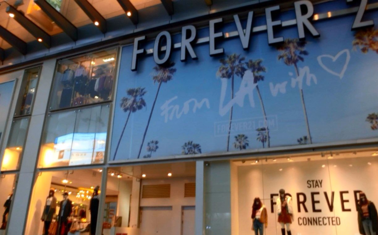 一起来逛街~北京王府井四层超大FOREVER 21女装旗舰店【快消时尚品牌秋冬服饰】哔哩哔哩bilibili