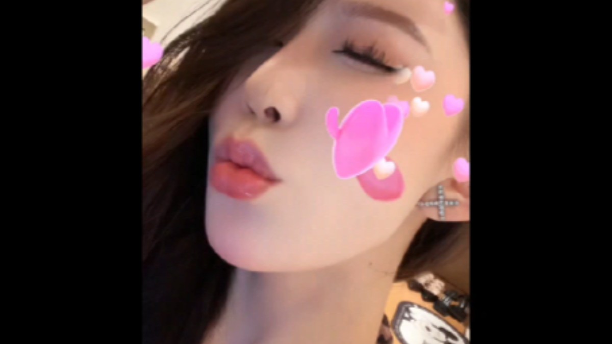 【甜美笑容】迷人眼眸