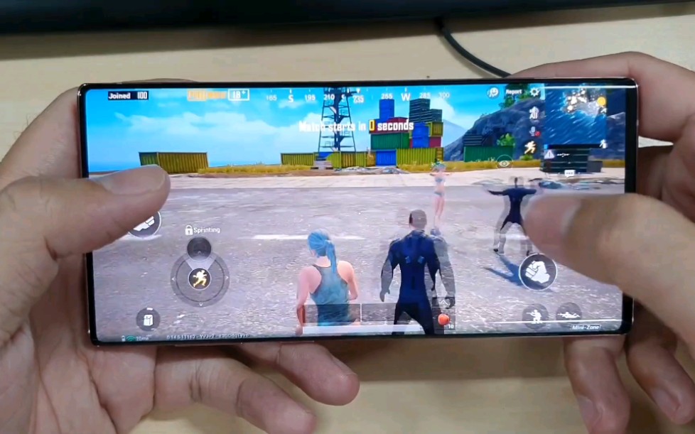 三星galaxynote10玩吃鸡游戏体验