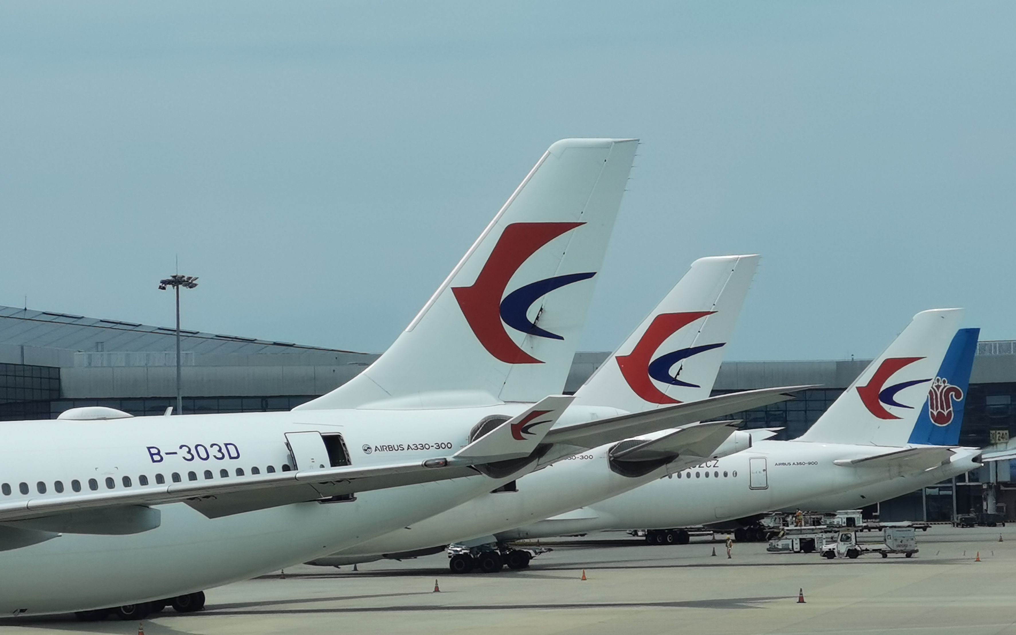 上海侬好——上海航空(东航)空客a330-300(b-6506)上海虹桥国际机场