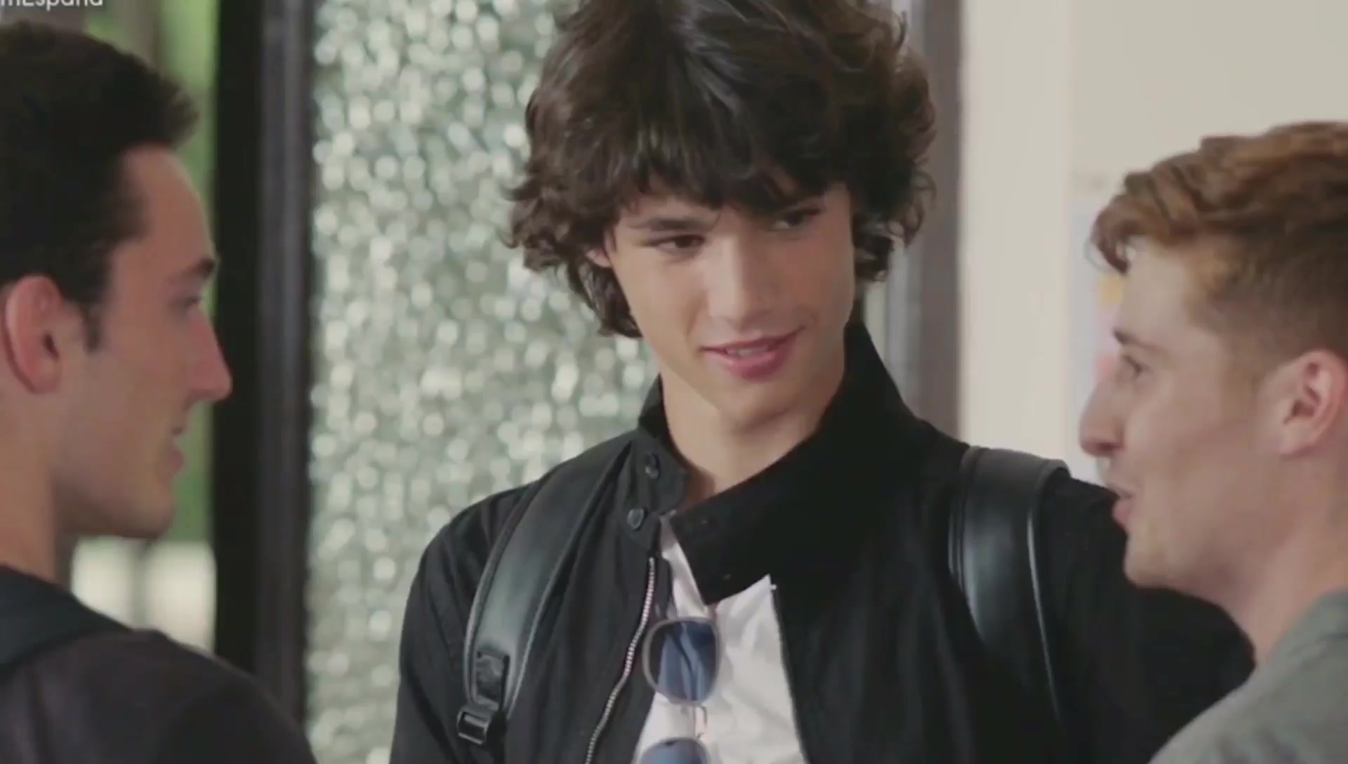 新晋热门男模fernando lindez, aka 西班牙版《羞耻》"alejandro"的