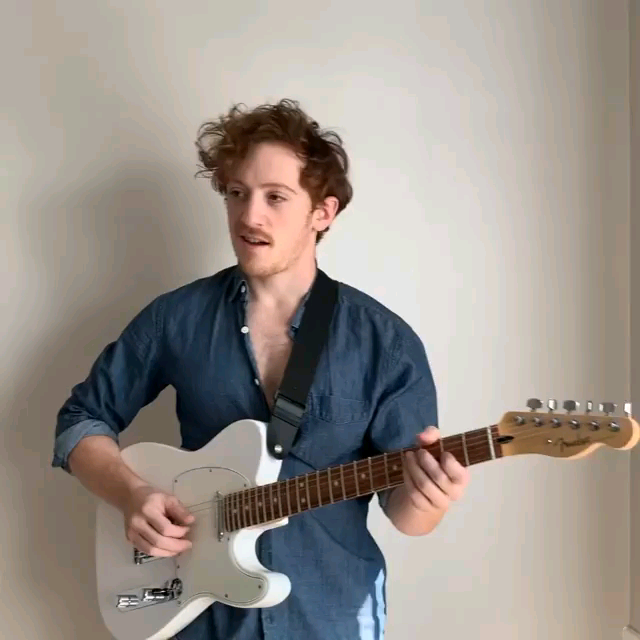 【ethan slater】弹唱一首