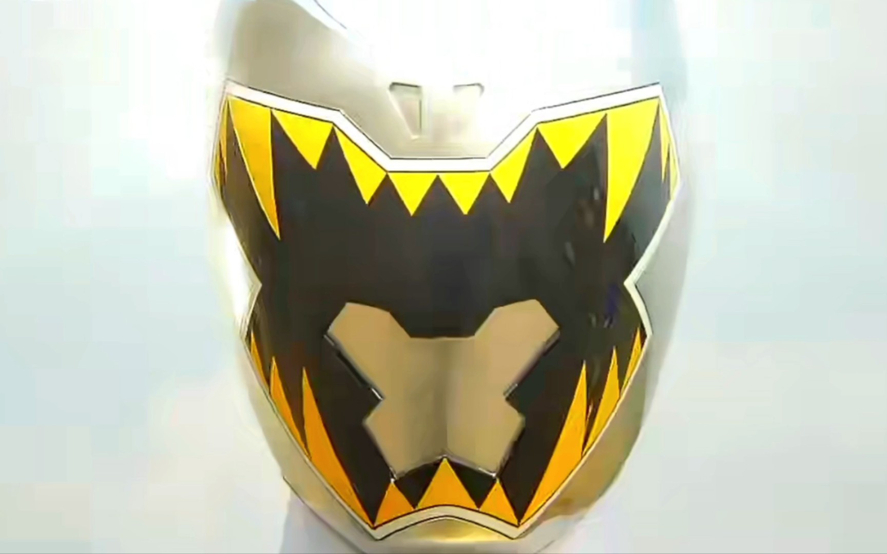 强龙银首次变身