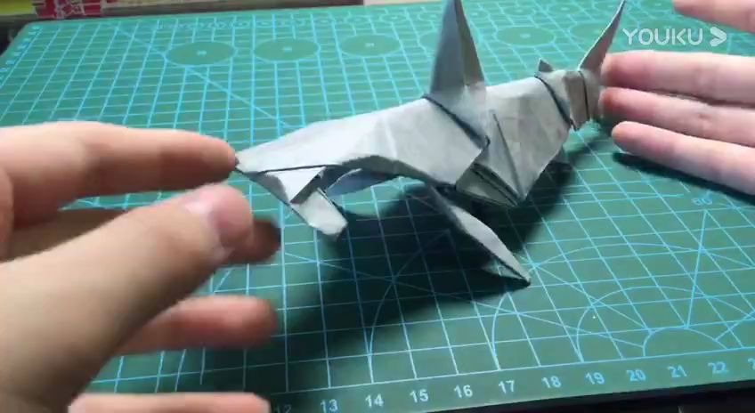 10步折纸立体锤头鲨图片