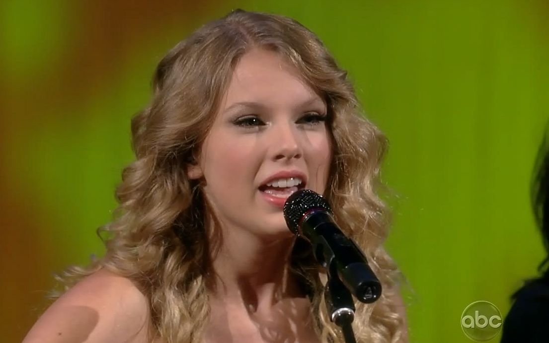 【你属于我】Taylor Swift  You Belong With Me (Live The View 2009.09.14)哔哩哔哩bilibili