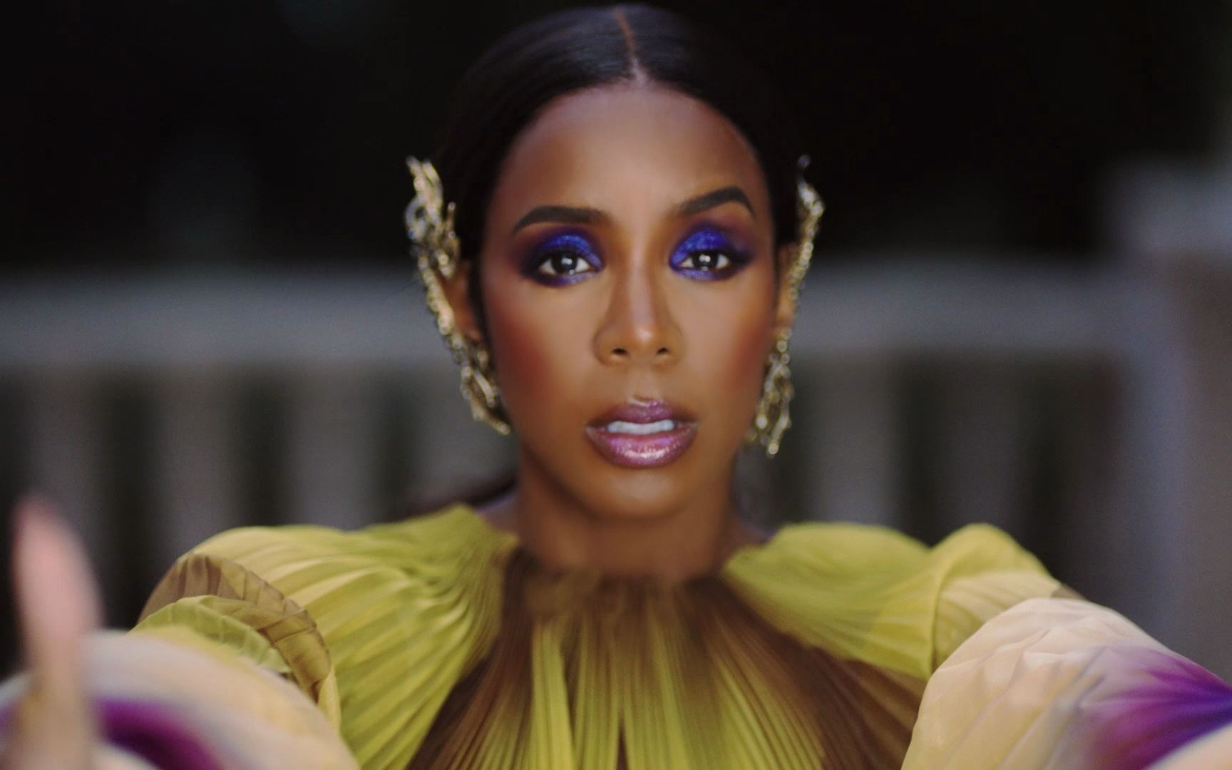 【新歌速递】kelly rowland凯莉罗兰 《flowers》 官方mv