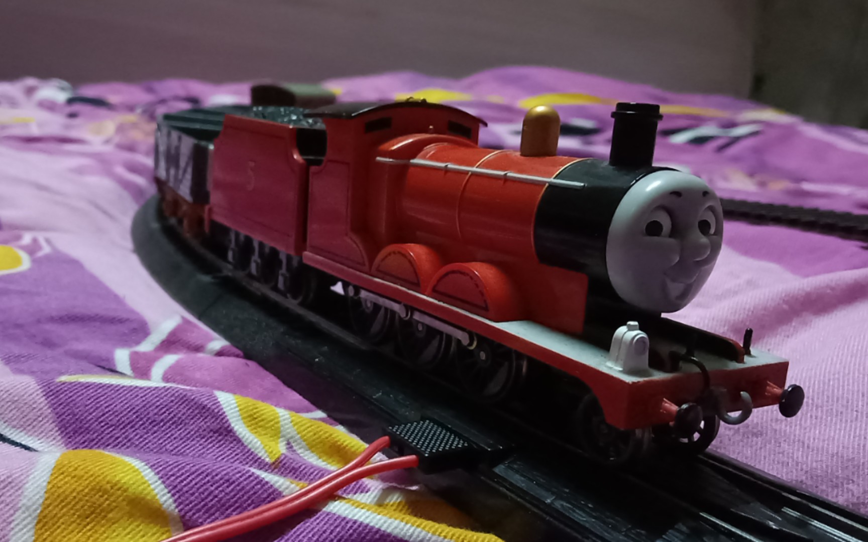 百万城詹姆士货车箱跑车