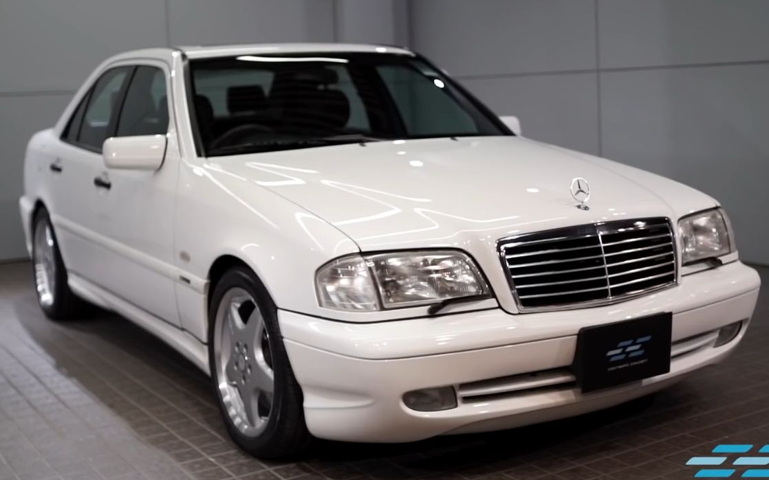 奔驰 w202 c级 c43 amg 精洗 外观修复过程