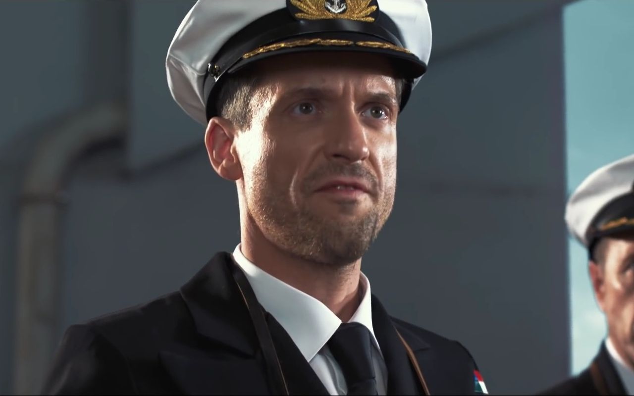 战舰世界cg英国战列舰躲避鱼雷_哔哩哔哩_bilibili