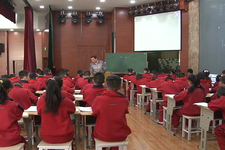 [图]【获奖】苏教版小学三年级数学下册《1.小数的含义和读写》-王老师优质课公开课教学视频