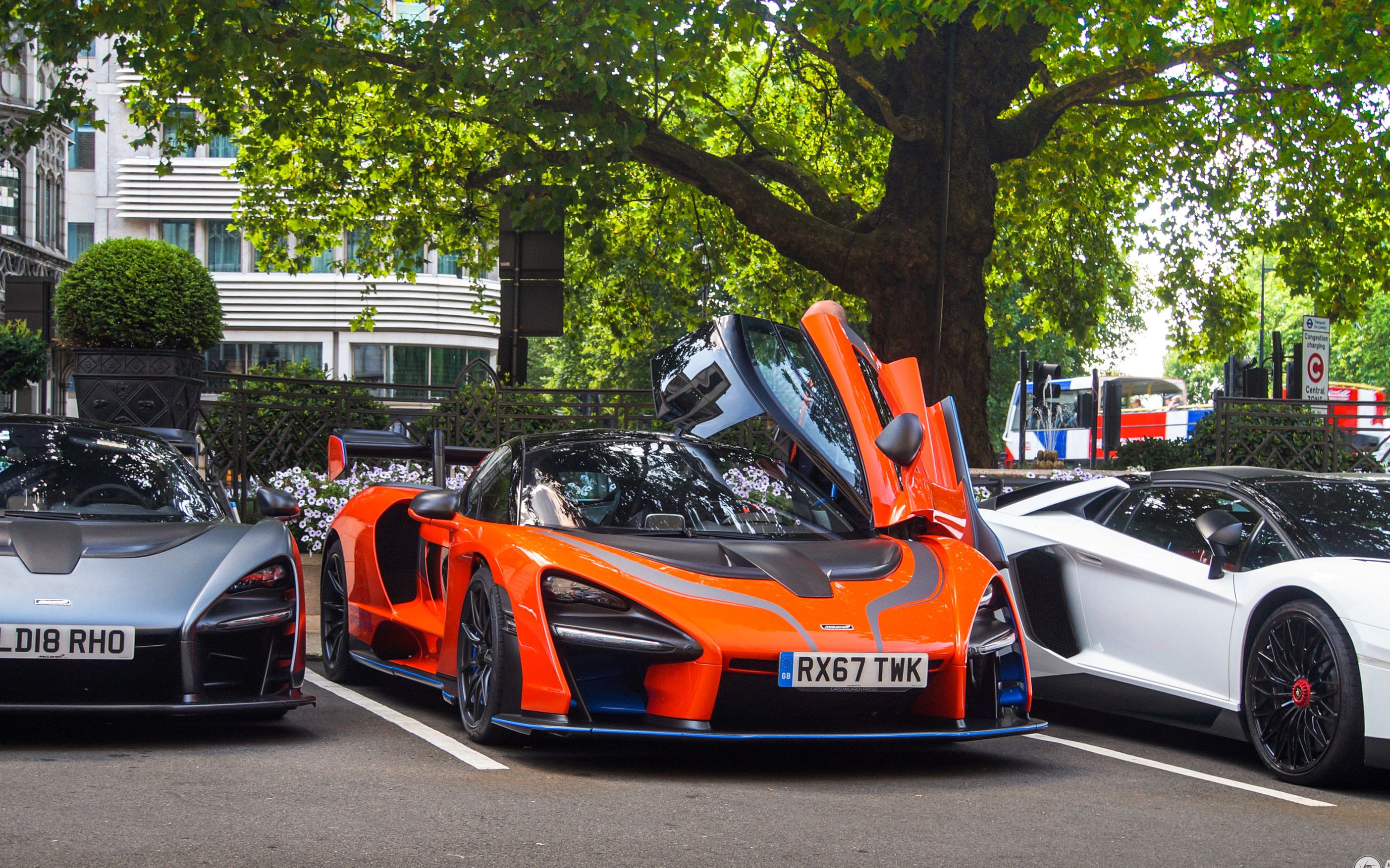 伦敦超跑街拍18_哔哩哔哩 (゜-゜)つロ 干杯~-bilibili