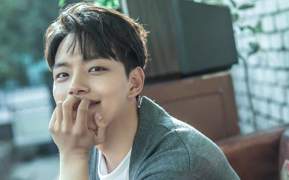 吕珍九华颐吞噬怪物的孩子制作发表会自制中字