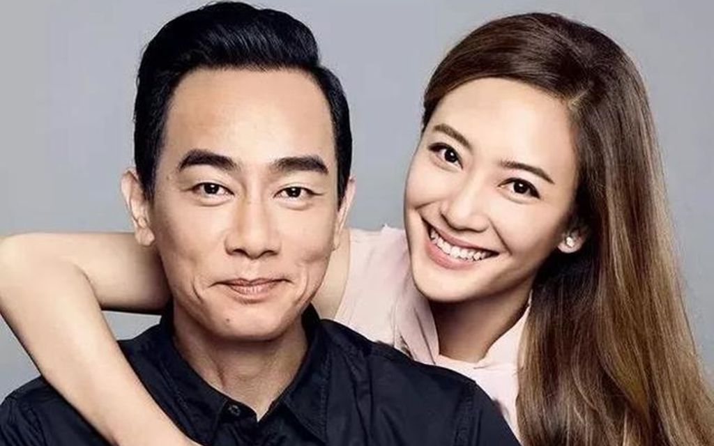 陈小春一通电话对应采儿说11次我爱你 误入"老夫老妻"的狗粮瀑布现场