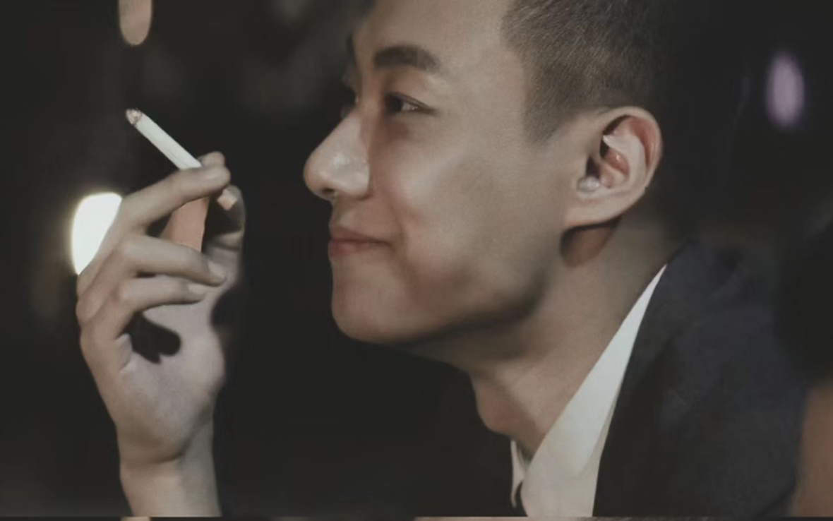 【高至霆】这痞帅痞帅的劲啊!