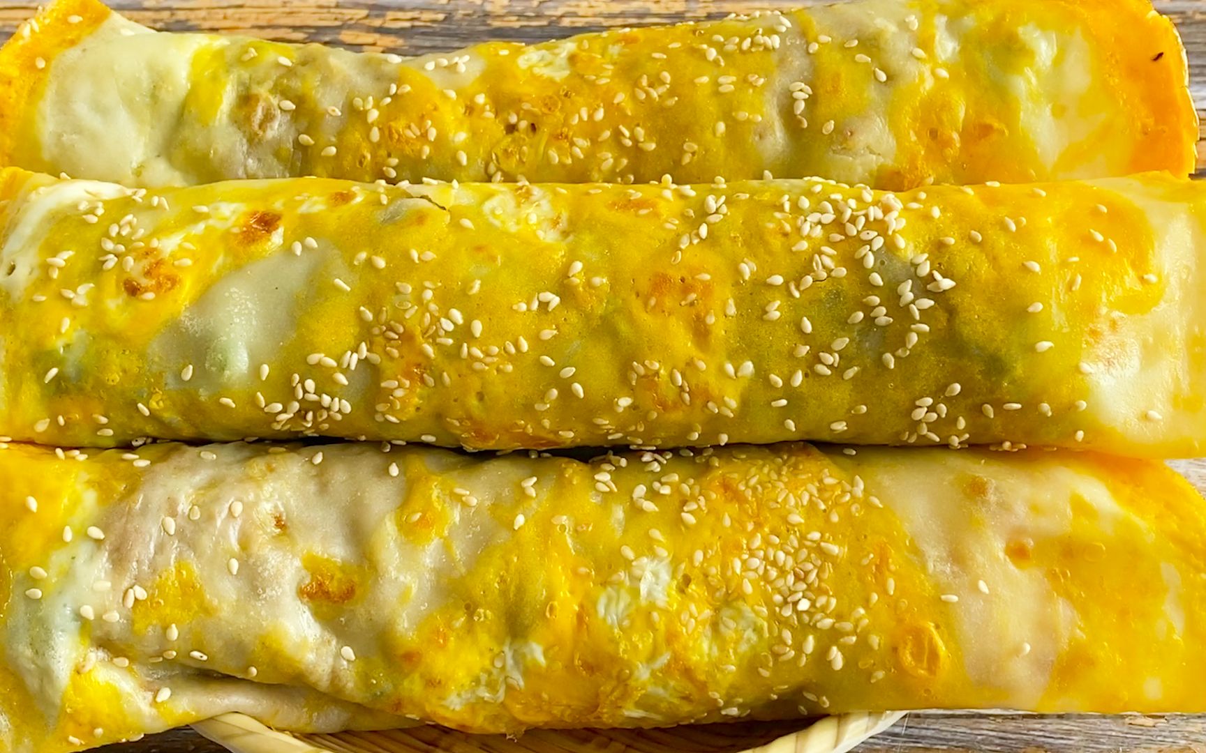 早餐煎饼加果汁看三丰是如何给你安排的个个香软筋道有诀窍三丰美食