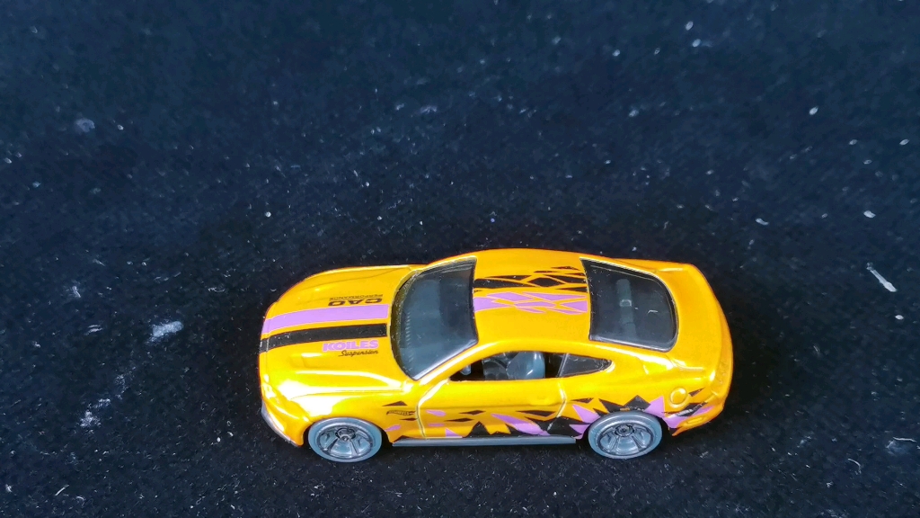 第十七期合金小车视频,风火轮普卡福特野马gt