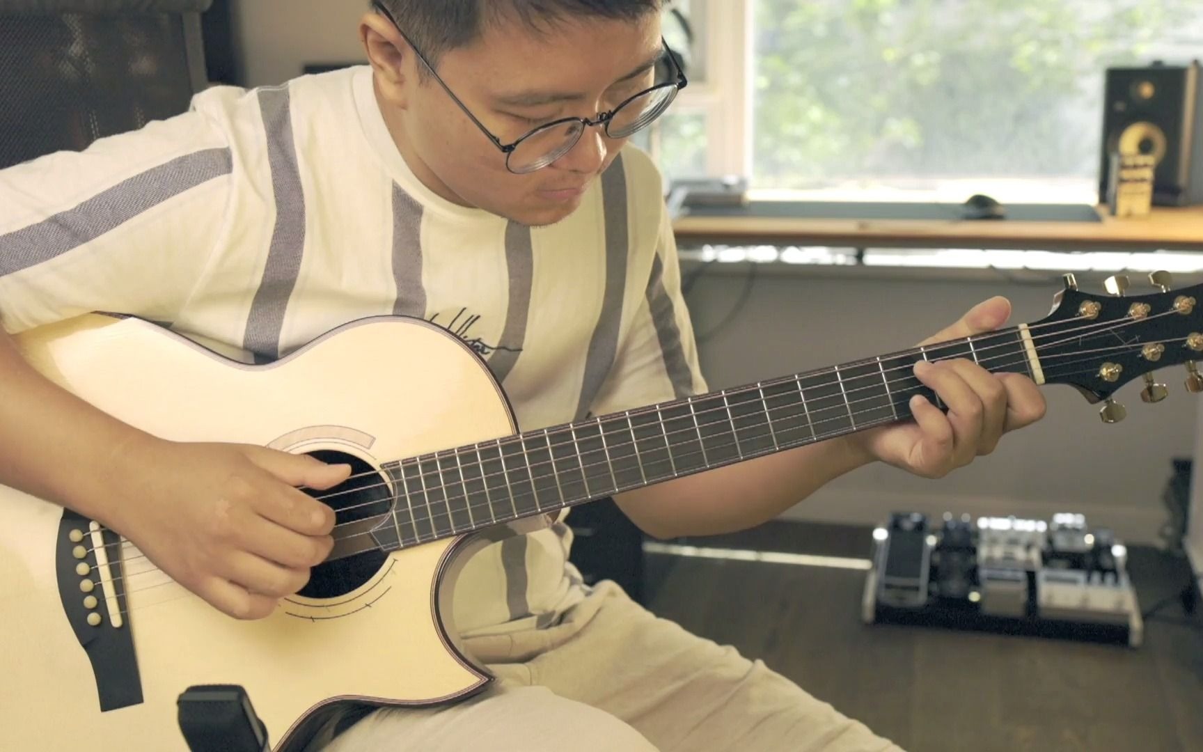 【吉他测评】白川手工琴 标准版 德国云杉印度玫瑰木_哔哩哔哩_bili